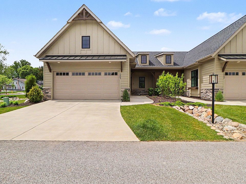 1st image of 1905 E Woodglen Cir