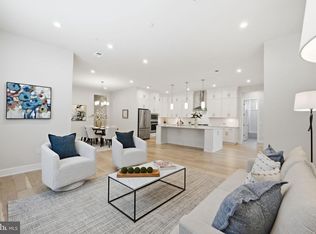 Metro Walk Flats / Lifts Condo, Ashburn, VA 20148
