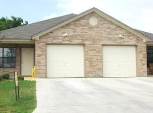 931 Rosewood Dr #B, Harker Heights, TX 76548