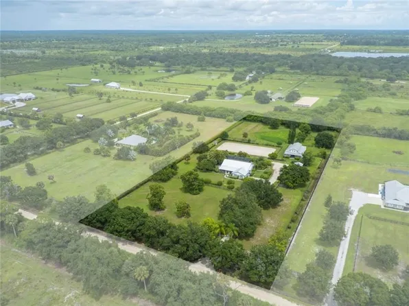 8340 65th St, Vero Beach, FL 32967