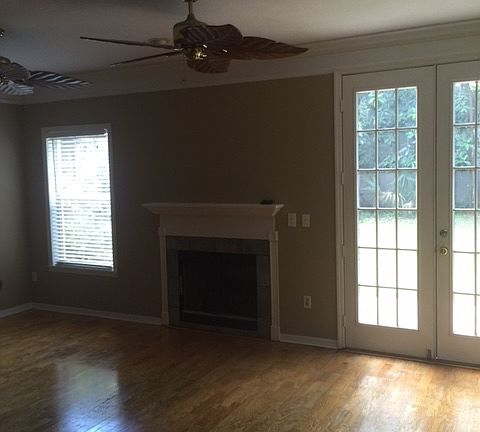 2nd image of 1642 E Concord St #3