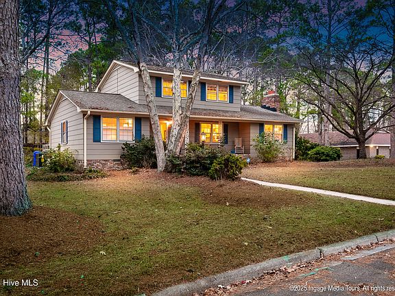 2nd image of 200 Fox Haven Drive