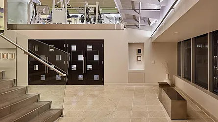 Rented by R New York