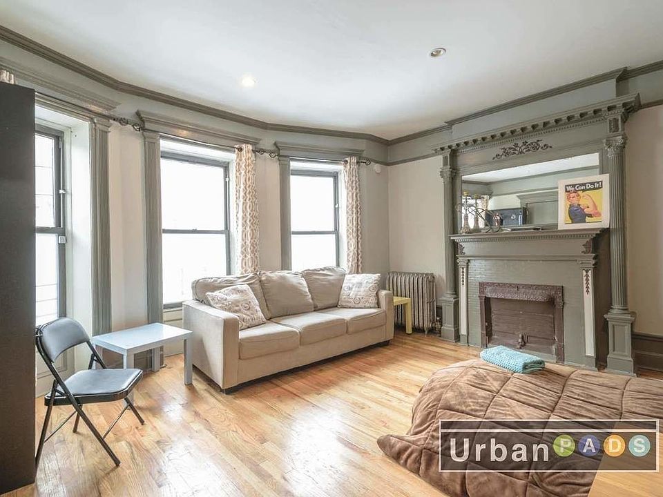 1st image of 1302 Pacific St #1A