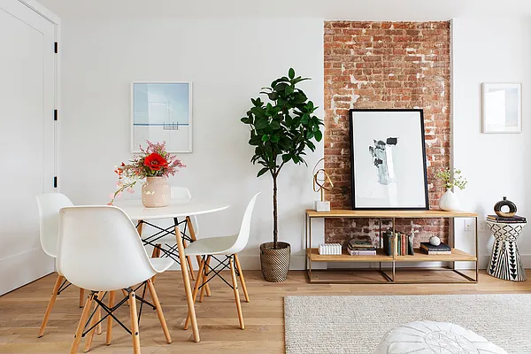 Sold by Compass | media 2