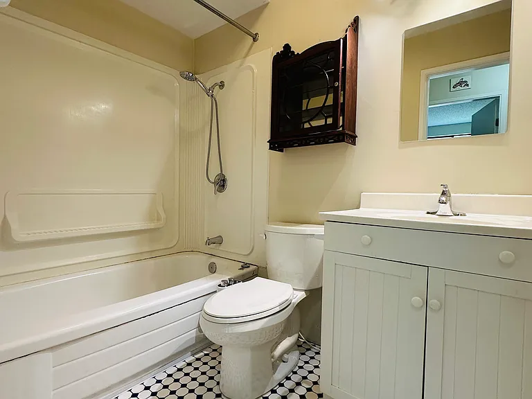 9131 Capella Dr #303 — Photo 9
