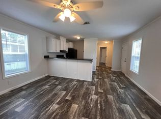 5301 NE 27th Ave #PE-14, Gainesville, FL 32609