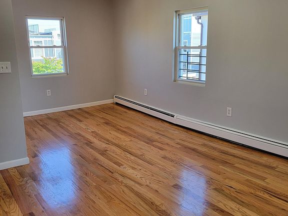 5th image of 314-B 45th St Floor 2