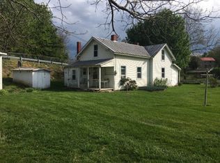 102 Mule Hell Rd, Wytheville, VA 24382