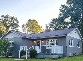 9462 Mill Rd, Shoals, IN 47581