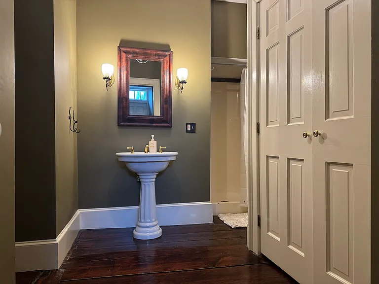 10 Auburn St #R — Photo 19