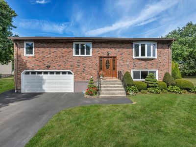 27 Cooper Hill Court, Hamden, CT, 06514