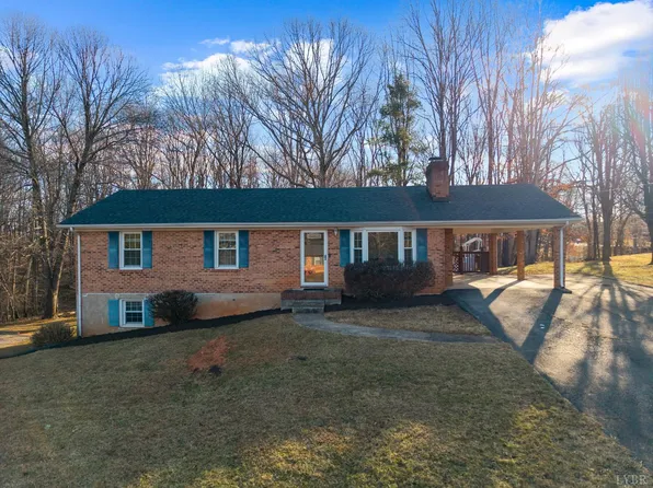 150 Stagecoach Ln, Madison Heights, VA 24572