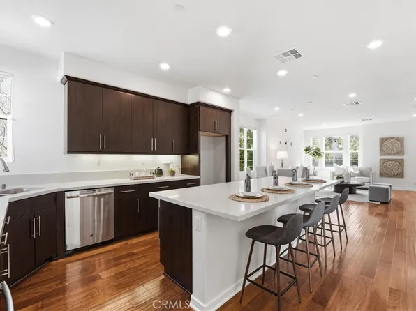 136 Acamar, Irvine, CA 92618