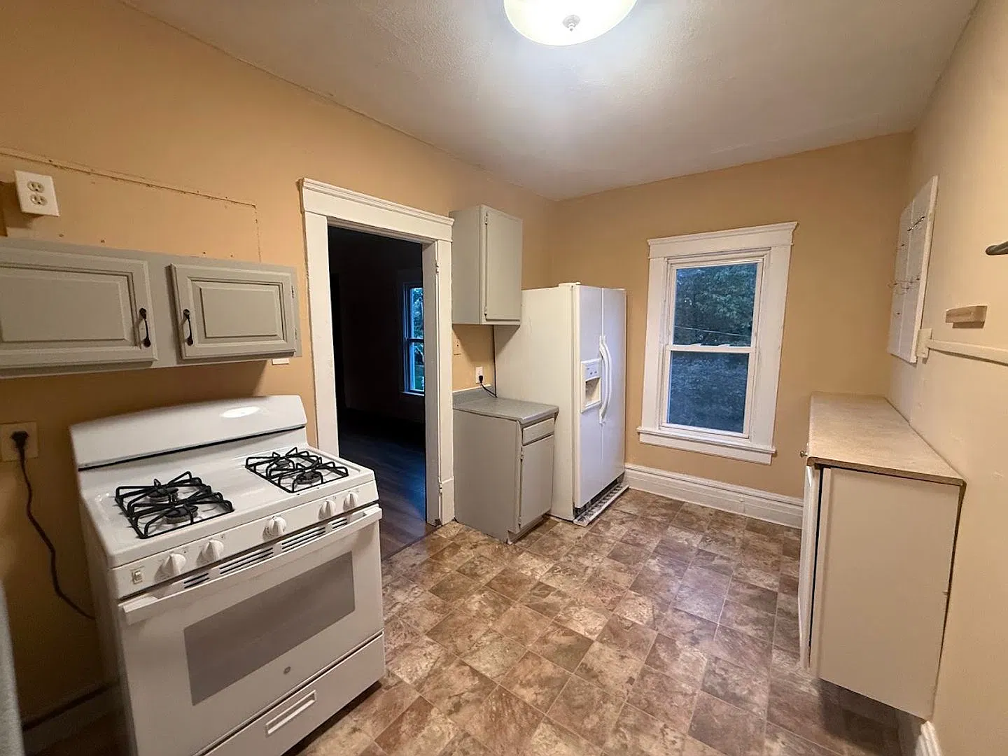 Balch St Duplex — Photo 4