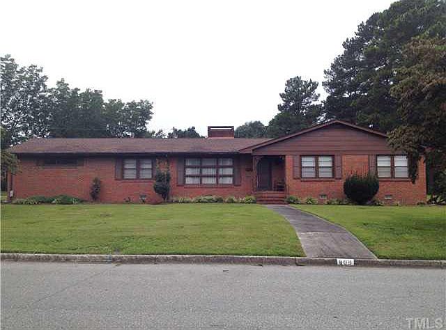 1st image of 808 S Crescent Dr