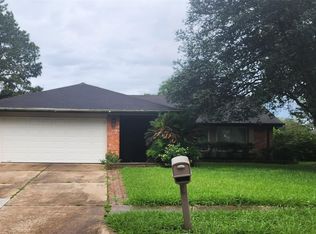 15215 Ensenada Dr, Houston, TX 77083