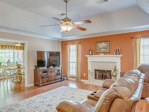 5th image of 112 Hillabee Ct