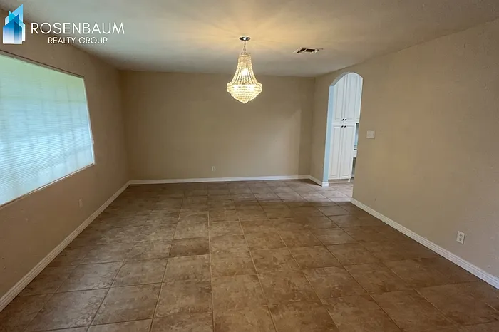 3122 E Monterosa St — Photo 4
