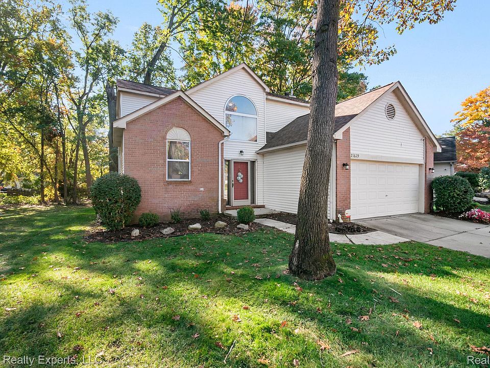 21629 Rose Hollow Dr, photo 2