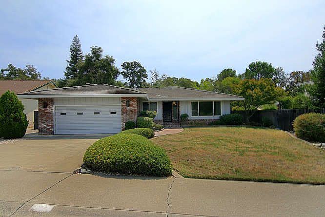 1st image of 602 Juanita Way