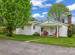 128 Summit St, Brevard, NC 28712