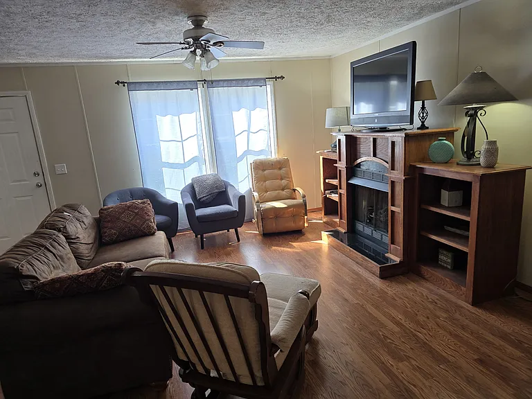 4072 Barge Island Rd — Photo 6