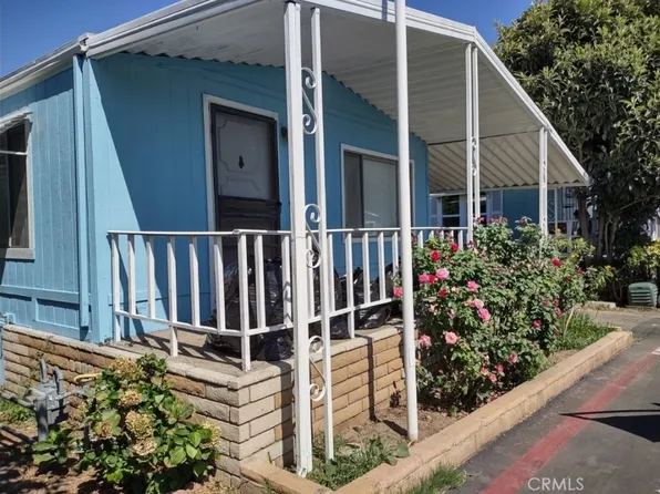 518 S Sullivan St, Santa Ana, CA 92704