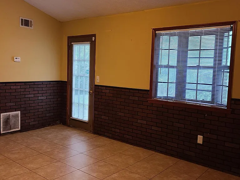 2867 Nuptial Ln — Photo 15