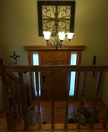 4th image of 11202 Lakeview Dr