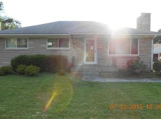 1122 S Chesley Dr, Louisville, KY 40219
