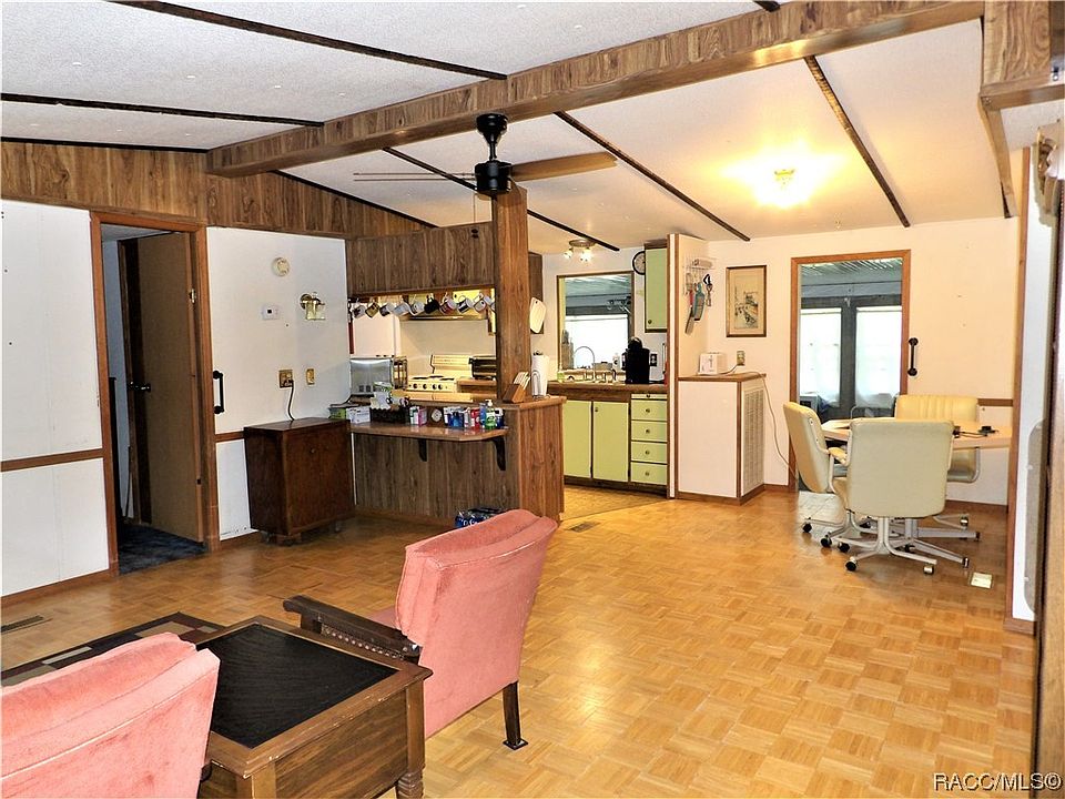 1st image of 7949 W Bredesen Ct