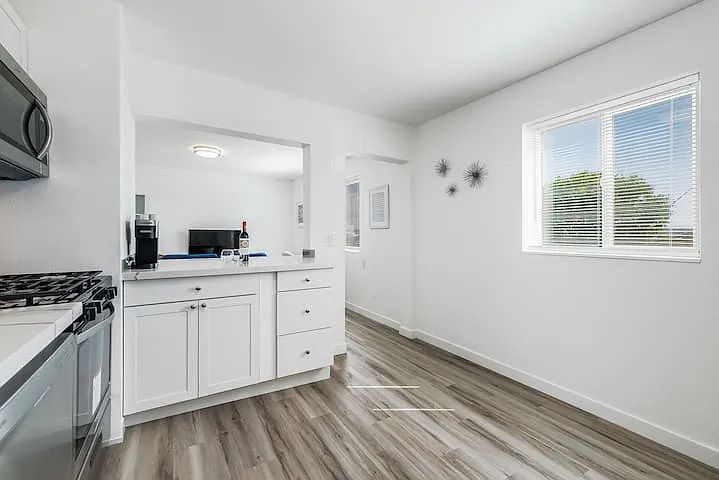 612 S 18th St — Photo 96