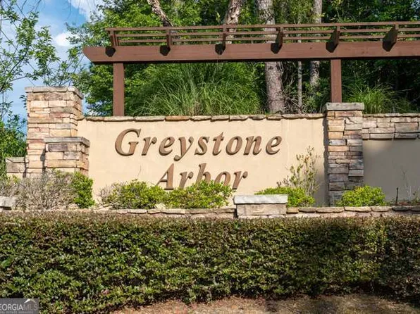 270 Greystone Dr, Milledgeville, GA 31061