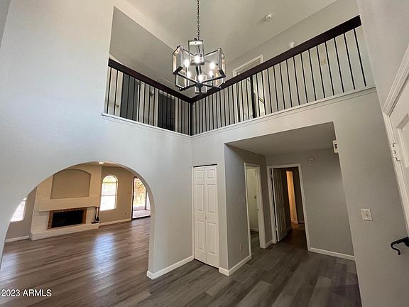 3rd image of 2040 S Paseo Loma