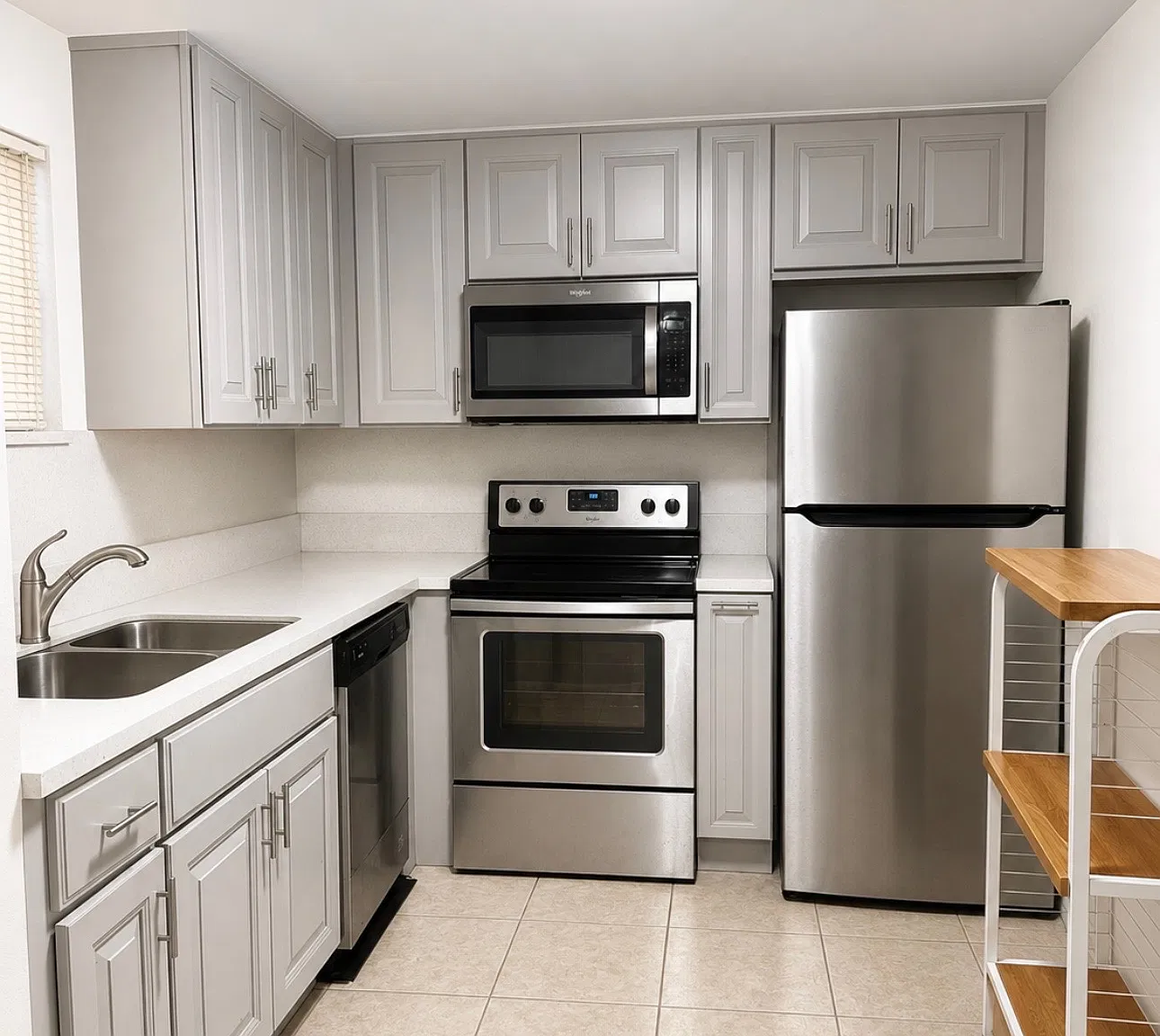 2 bed, 1252 sqft, $1,850 — Photo 4