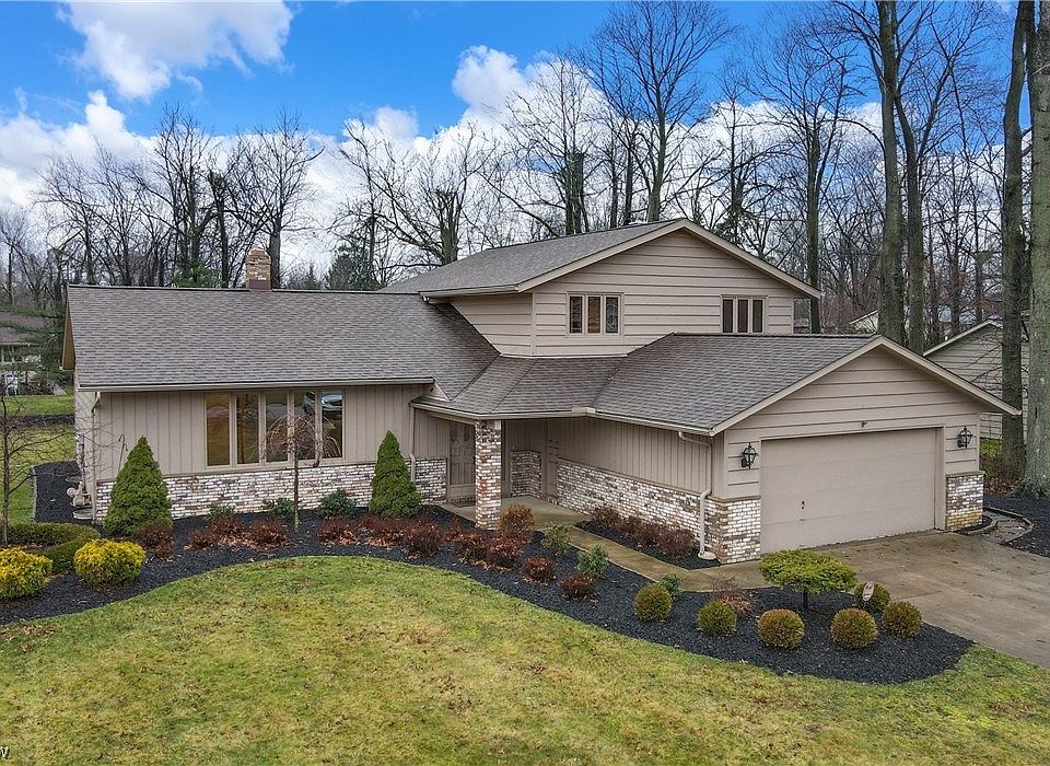 1st image of 602 Sturbridge Dr