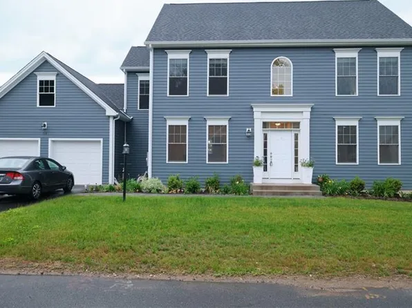 105 Cambridge Court #105, Simsbury, CT 06070