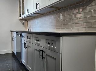 180 Van Cortlandt Park S APT 1C, Bronx, NY