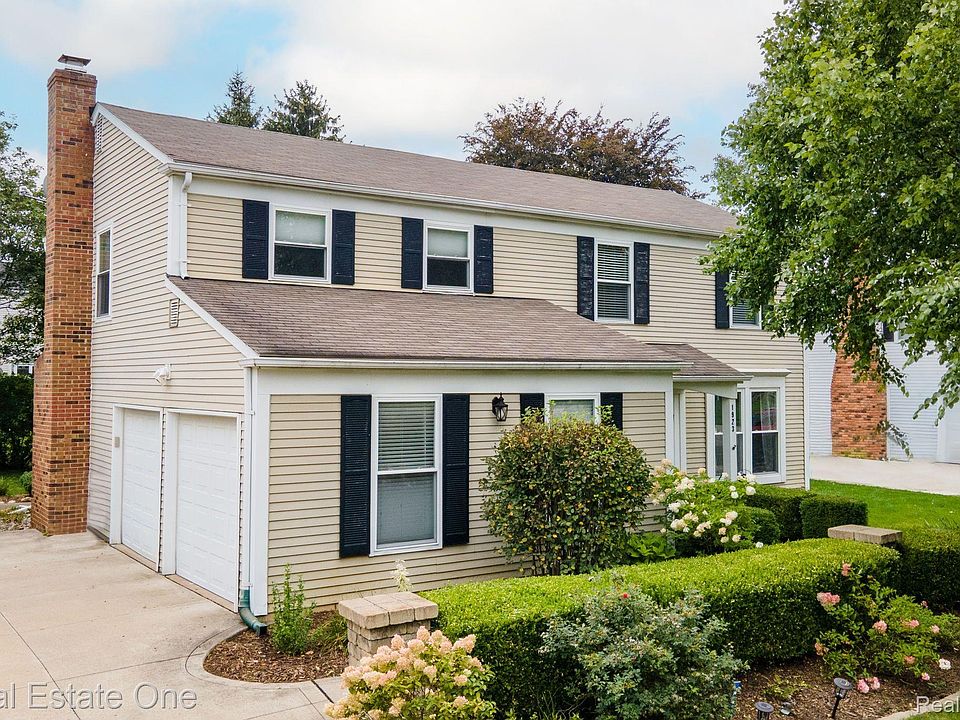1st image of 1923 Farmbrook Dr