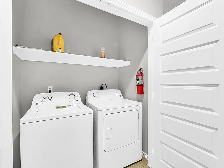 2100 W Harrison St #3 — Photo 9