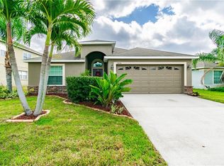 15460 Long Cypress Dr, Ruskin, FL 33573