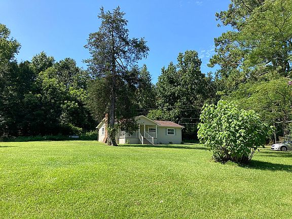 2nd image of 1653 County Road 40 W