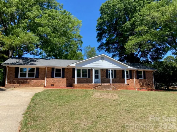 1621 Stonehill Pl, Rock Hill, SC 29730