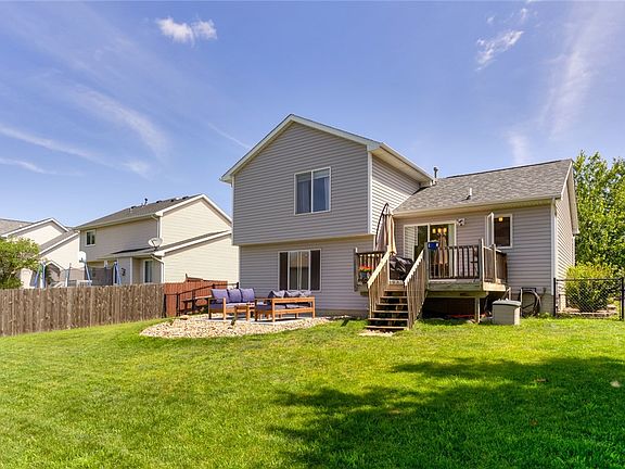 5th image of 3026 SW Brookeline Dr