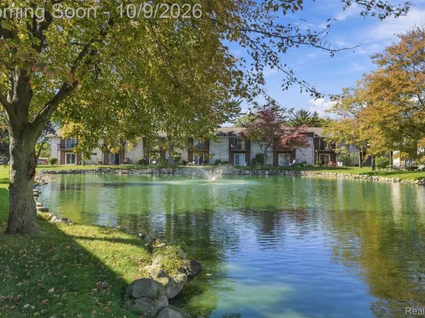 7375 Woodview St APT 1, Westland, MI 48185