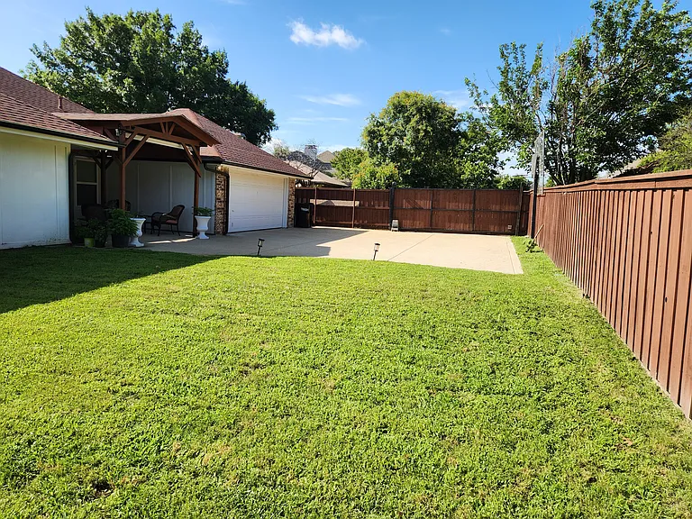 6413 Stilwell Rd — Photo 60
