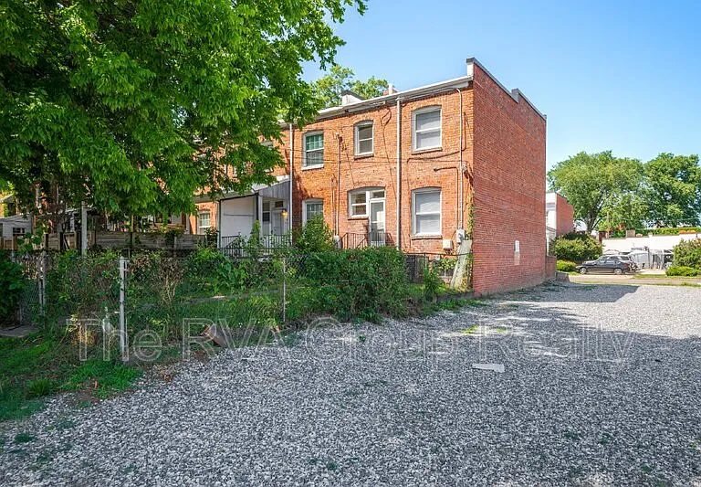 2603 Grayland Ave — Photo 45