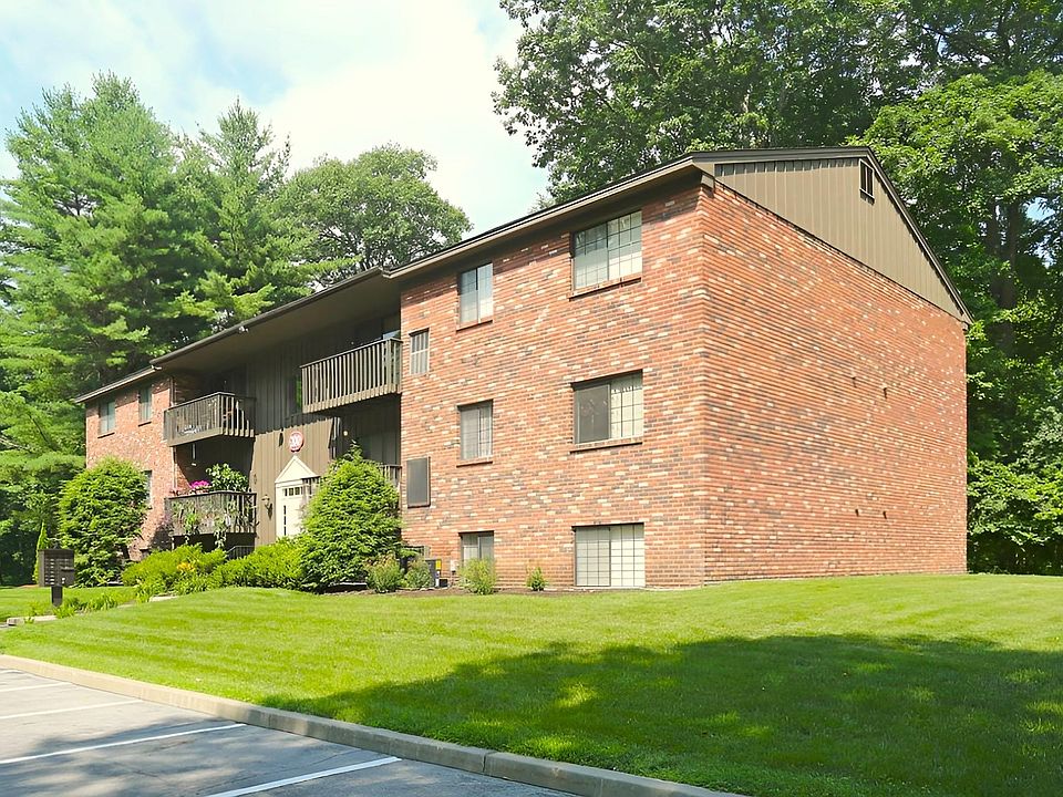 Crescent Village 800 Walnut Dr Clifton Park NY Zillow