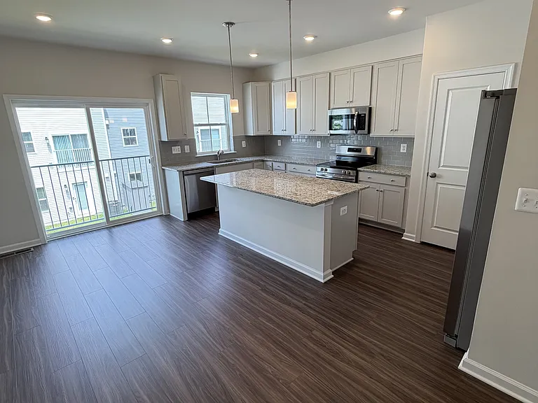 18 Ironwood Ct #1 — Photo 6